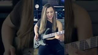 Shred ON Tv : Alyssa Day shredding ''Trundle'' with Jackson Guitar