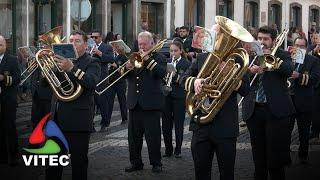 Filarmónicas da Terceira cumprem tradicional desfile pela Rua da Sé