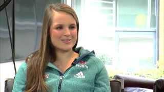 Freestyle Skifahrerin Lara Frost zu Gast im Talk