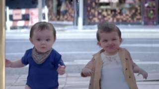 iAdsReview: Evian - Baby&Me