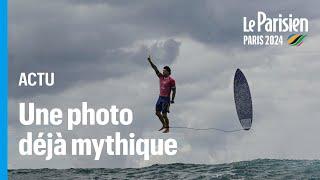 JO Paris 2024 : le photographe raconte son cliché du surfeur Gabriel Medina