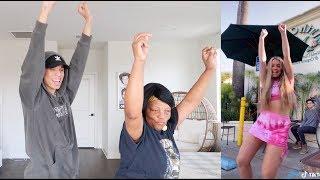 TEACHING MY GRANDMA TIKTOK DANCES