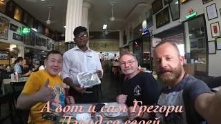 Шантарам. Леопольд кафе. Leopold cafe. Индия. Мумбаи. Бомбей. Shantaram