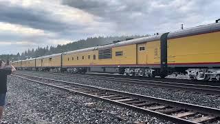 Union Pacific #4014 Big Boy arrives in Truckee, Ca