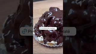 Profiterol me çokollatë te Bana's