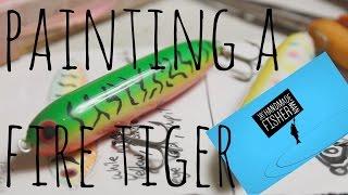 Painting a fire tiger pattern wooden lure