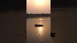 Don’t fly drone on a boat in the middle of the Ganges! (got the shot) #ganga #varanasi #india