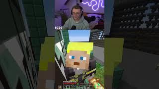 #castcrafter unter #Twitch | Heiko ruf in Dusche an