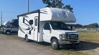 The CHEAPEST Motorhome FOR SALE at HERSHEY RV SHOW!