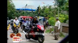 Yash Raj Films : Dhoom I | Promotion in the streets of Mumbai