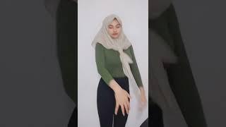 Hijaber TIktoker ellathalia