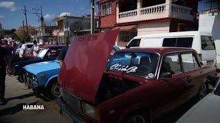 Club de el popular auto Lada en Cuba