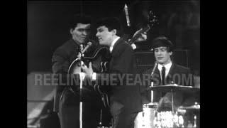 The Searchers • "Farmer John/Don't Throw Your Love Away/What'd I Say" LIVE 1964 [RITY Archive]