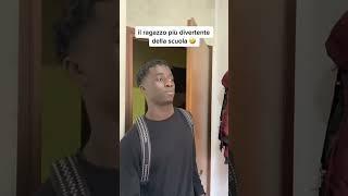 il ragazzo più bello della scuola vs ragazzo più divertente delle scuola