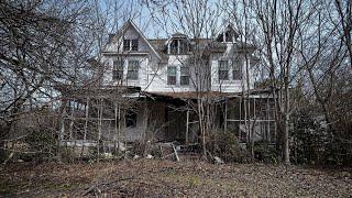 The Incredible Packed Abandoned Sumter Mansion Up North in New York *Built in 1860