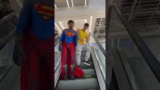 Jeezzai Superman Prank