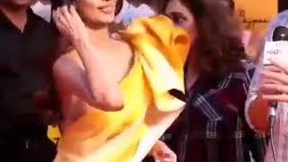 Malika Arora Nipple slip Hot boobs popped out