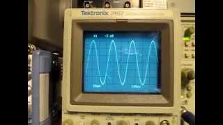 #46: Basics of amplitude and distortion measurements on a scope and spectrum analyzer