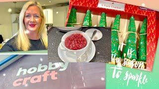 VLOGMAS DAY 10! A Trip To Hobby Craft|Does Everyone Like The New House? Polly's Xmas Cranberry Sauce