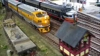 O scale train running