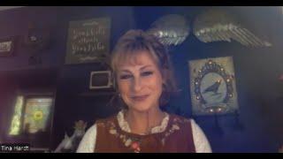 The Psychic Point of view S1E5 with guest Tina Hardt, cartomancer & creatrix