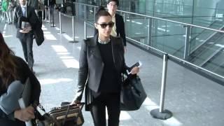 Kim Kardashian flies into London