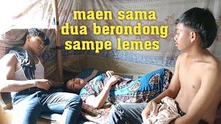 maen sama berondong di rumah kosong