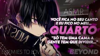 [ASMR] - DIVIDINDO QUARTO COM SEU RIVAL - [ROLEPLAY] [ENEMIES TO LOVERS] [BEYOND]