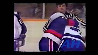 NHL Dec. 14, 1977 Dave Williams,TOR v Garry Howatt,NYI Toronto Maple Leafs New York Islanders