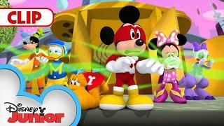 Heroes Clean Up! | Mickey Mouse Funhouse | @disneyjr