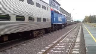 I Filmed the Metra Outbound Train at Ravenswood on the Inbound Platform