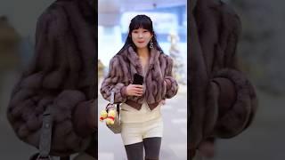 beautiful girl street fashion outfits style #merrychristmas  #tiktok #chinesefashion #shorts