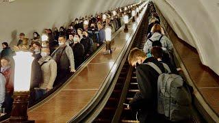 8AM Moscow Metro. Station Komsomolskaya. September 9, 2021