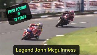 legend John Mcguinness & James Hillier, go head to head for 3rd spot  #roadracing