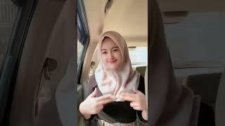 Cewek Cantik Joget Viral #hijab #shorts #cantik #manis