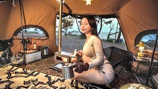 Girl solo camping. Let's grill meat over a wood stove in a hot tent ! 