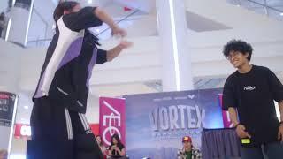 Amber VS Monalimi | top 16 | #hiphop 1on1 |  #vortex #dance #tour