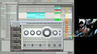 Ableton Live 9 Beginner Tutorial 07 - Recording MIDI & Audio