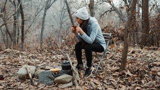 Relaxing in Forest with Solo Winter Camping | Tandoori Corn | Bushcraft | Asmr