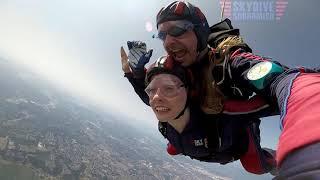 Madison Bennett's Tandem skydive!