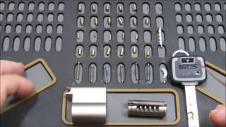 [60] Tutorial - The Mul-T-Lock MT5+ : The worlds best pin tumbler lock