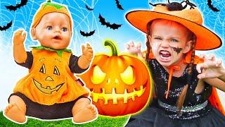 Maya and Lina go Trick or Treating! Baby Born doll & Halloween party! Family-fun stories for kids.