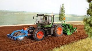 Radio Controlled Tractor  Fendt 939 Fendt Xylon and Case Magnum