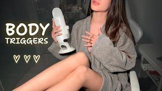 ASMR BODY TRIGGERS Clothes scratching, mouth sounds, skin tapping, hair brushing