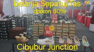 Jalan jalan ke Cibubur Junction banyak diskon sampai 80% Tas/Sepatu