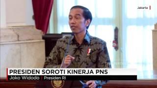 Presiden Jokowi Kritik Laporan PNS yang Bertele-tele