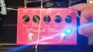 SOUND CITY ESTUDIO - Review - Pedal Crunch Master da Aura Amps / Victoria Amps