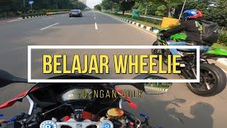 How to WHEELIE on CBR1000RR SP | Belajar Wheelie dari HULK @HarryAffandy !