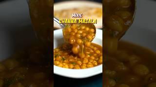 1 mixie, 1 pressure cooker, that’s all you need to make this easy Mixie Channa Masala!