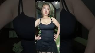 Sri Ayu Tarisa Bigo Live Serba Hitam